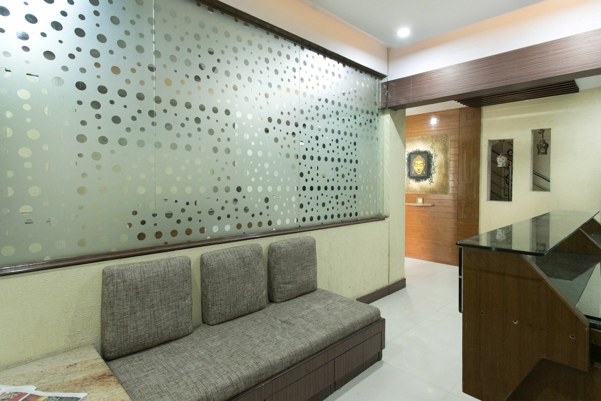 Oyo 10378 Hotel Hibiscus Mayflower บังกาลอร์ ภายนอก รูปภาพ